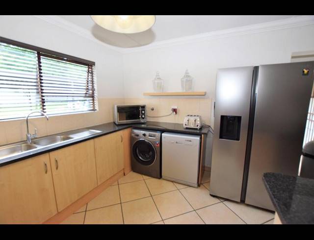 2 BEDROOM APARTMENT FOR SALE IN PAULSHOF